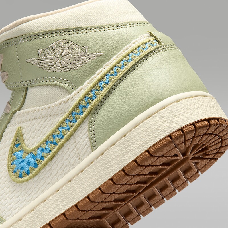 Air Jordan 1 Mid "Olive Aura" | II0570-302 Air Jordan 1 Mid "Olive Aura" | II0570-302