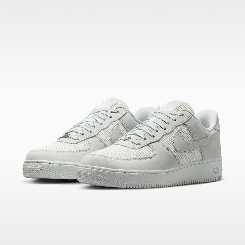Nike Air Force 1 '07 LV8 "Off White" | II9807-100