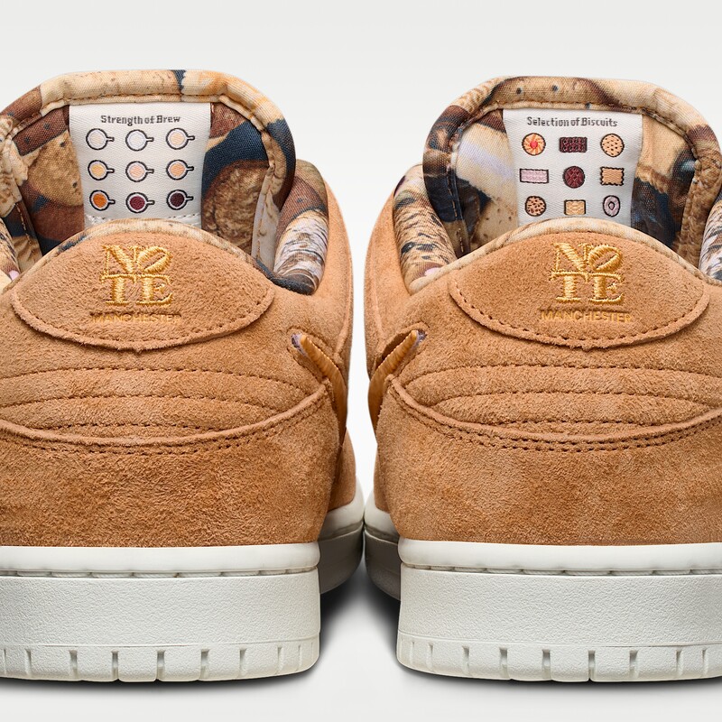 NOTE Manchester x Nike SB Dunk Low | IO9508-200