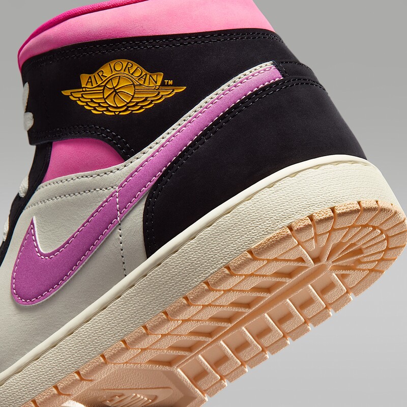 Air Jordan 1 Mid SE "World Tour" | II3789-001
