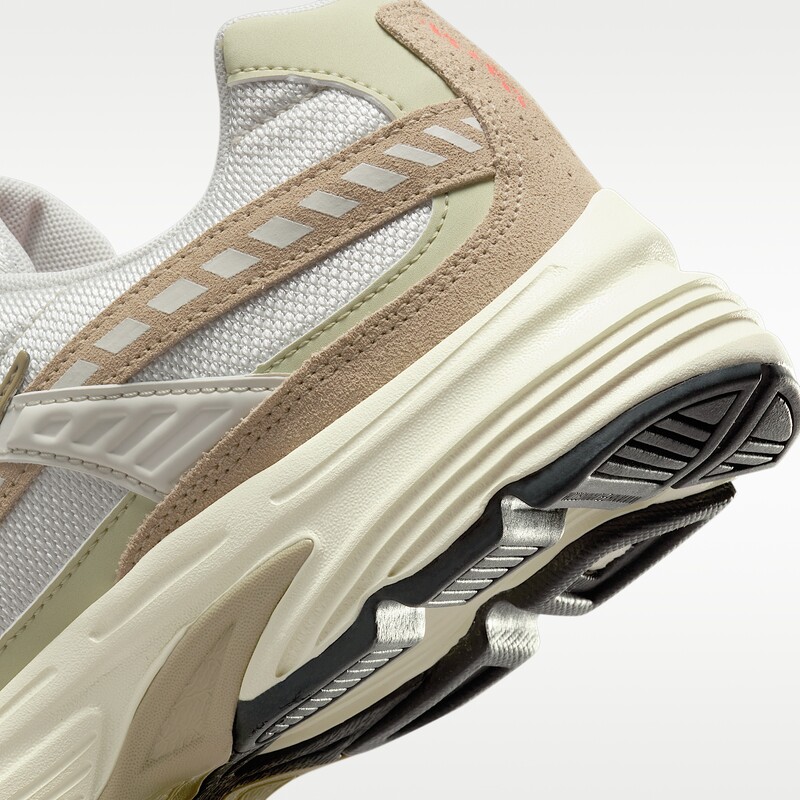 Nike Initiator "Light Bone" | HJ7683-072 Nike Initiator "Light Bone" | HJ7683-072