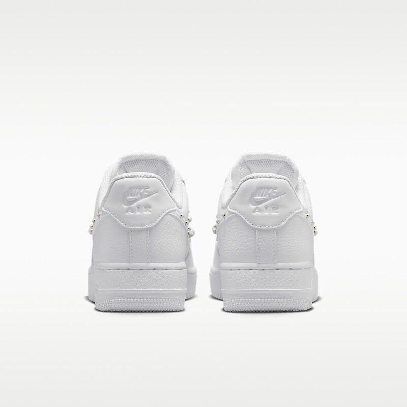 Nike Air Force 1 '07 "Pearlized" | IU7557-100 Nike Air Force 1 '07 "Pearlized" | IU7557-100