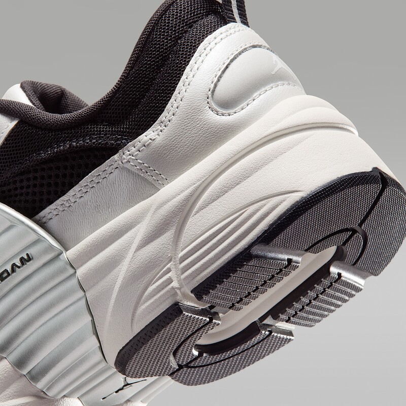 Jordan Trunner O/S "Photon Dust" | IB3722-010 Jordan Trunner O/S "Photon Dust" | IB3722-010