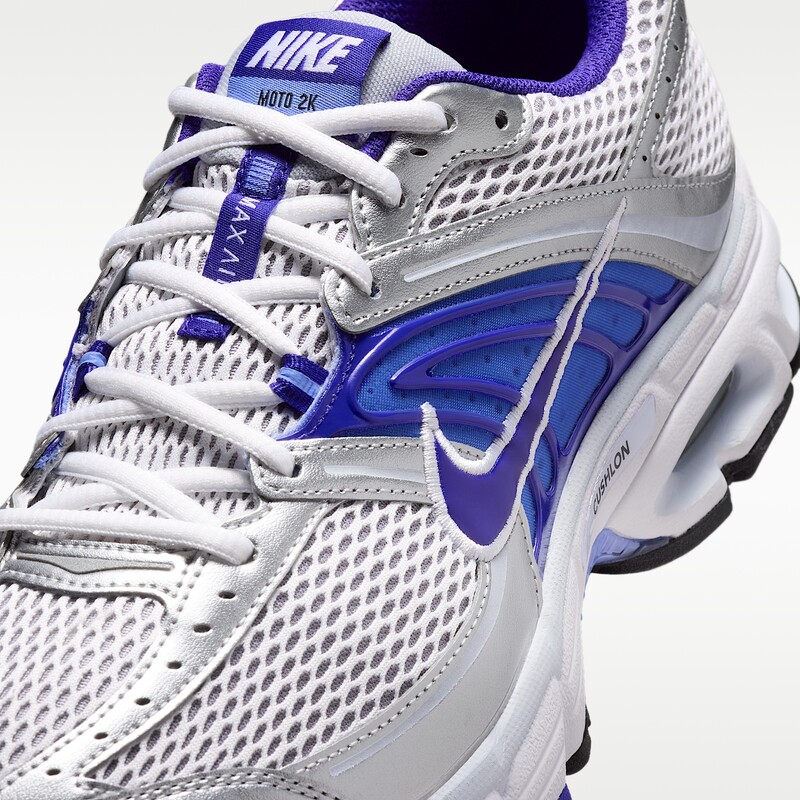 Nike Air Max Moto 2K "Royal Pulse" | IO9279-101