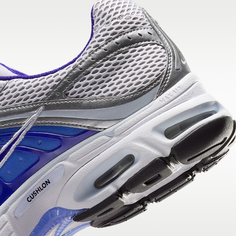 Nike Air Max Moto 2K "Royal Pulse" | IO9279-101