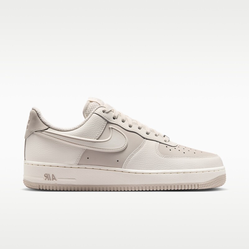 Nike Air Force 1 '07 LV8 "Light Bone" | IR1475-133