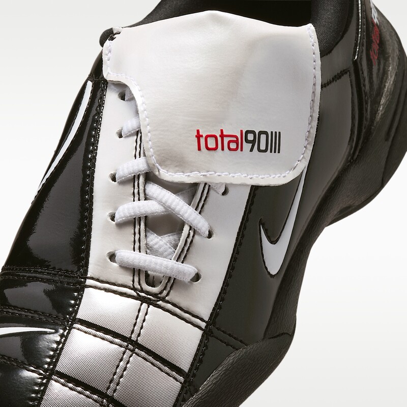 Nike Total 90 SE "Black/White" | IO2389-001