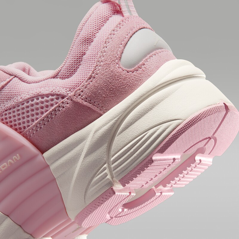 Jordan Trunner O/S "Iced Carmine" | IR1839-607 Jordan Trunner O/S "Iced Carmine" | IR1839-607