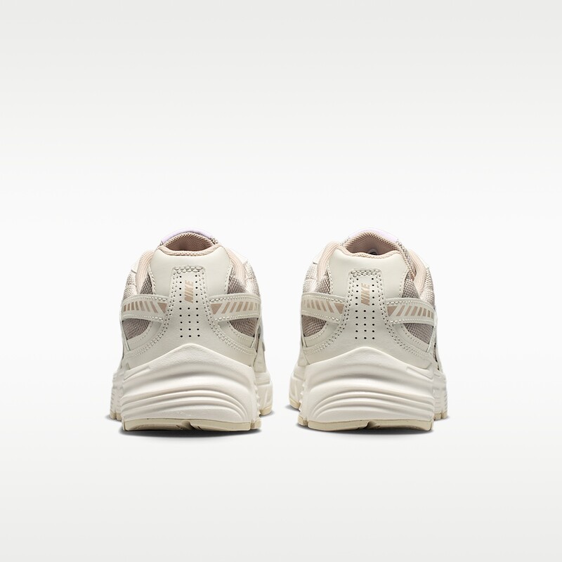 Nike Initiator "Sail" | 394053-105 Nike Initiator "Sail" | 394053-105