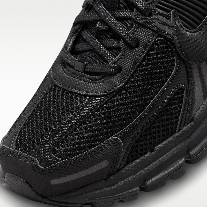 Nike Zoom Vomero 5 "Triple Black" | BV1358-003 Nike Zoom Vomero 5 "Triple Black" | BV1358-003