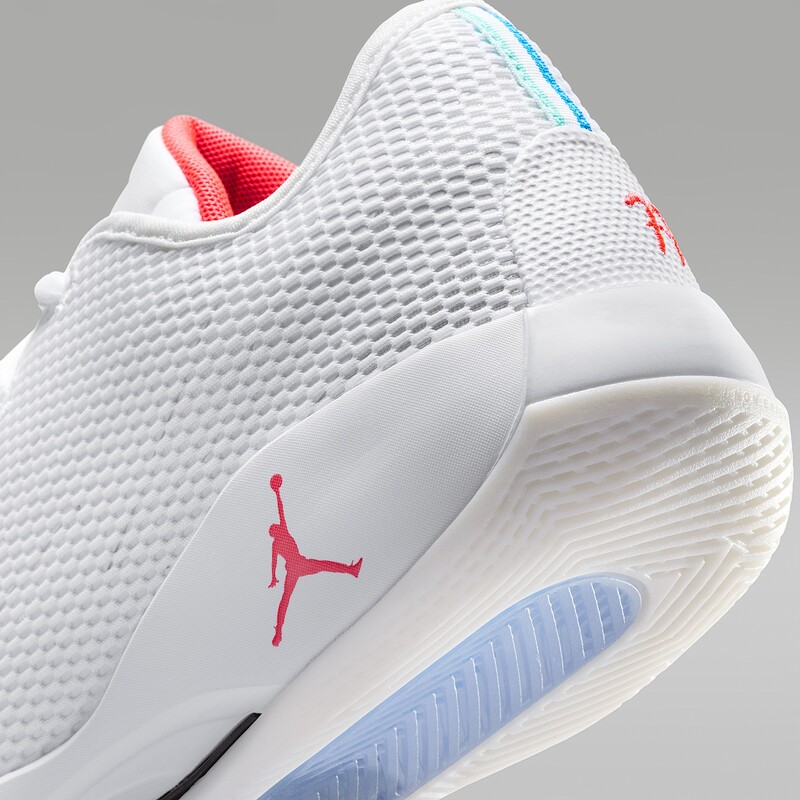 jordan Luka 77 "Love Letter" | IF1610-101 jordan Luka 77 "Love Letter" | IF1610-101