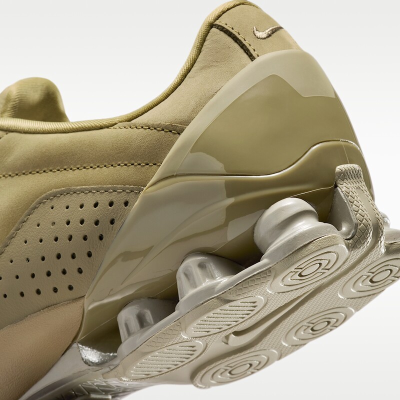 Nike Total 90 Shox Magia "Neutral Olive" | IO9934-200