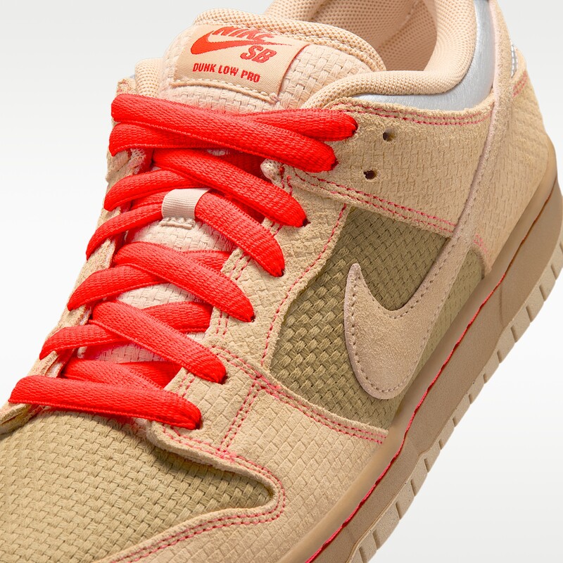 Nike SB Dunk Low "Som Tum" | IB6206-701