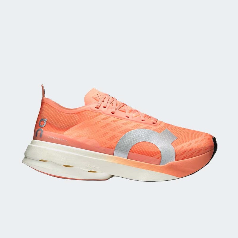 On Cloudboom Strike "Sunstone/White" | 3ME30484836