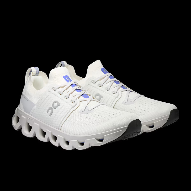 On Cloudswift 4 "Ivory/Wolf" | 3MF10133045 On Cloudswift 4 "Ivory/Wolf" | 3MF10133045