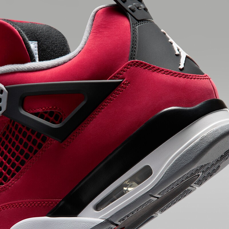 Air Jordan 4 Retro "Toro Bravo 2026" | FQ8138-600