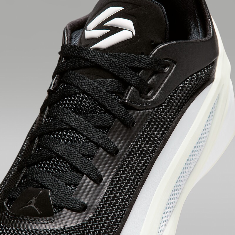 Jordan Luka 5 "Black/White" | HV8082-003