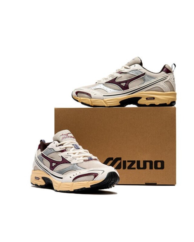 mizuno MXR Sportstyle "Summer Sand" | D1GA256205 mizuno MXR Sportstyle "Summer Sand" | D1GA256205