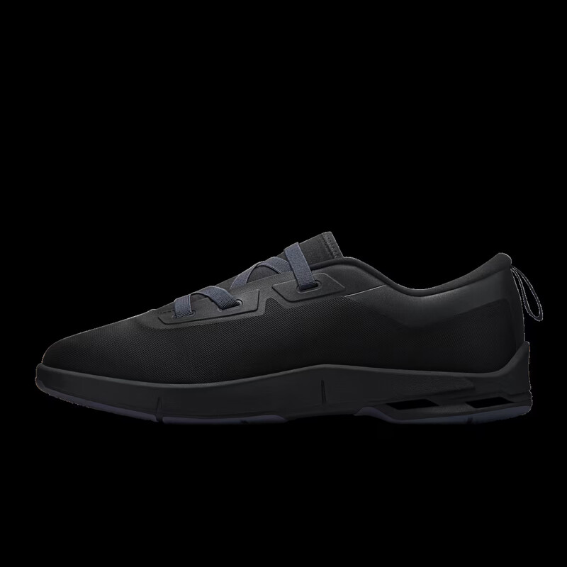 On Cloudnova Moon "Black/Ink" | 3MG10815460 On Cloudnova Moon "Black/Ink" | 3MG10815460