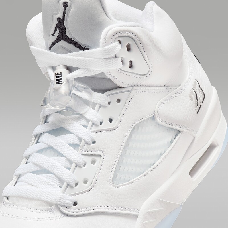 Air Jordan 5 "White Metallic" | HQ7978-103 Air Jordan 5 "White Metallic" | HQ7978-103