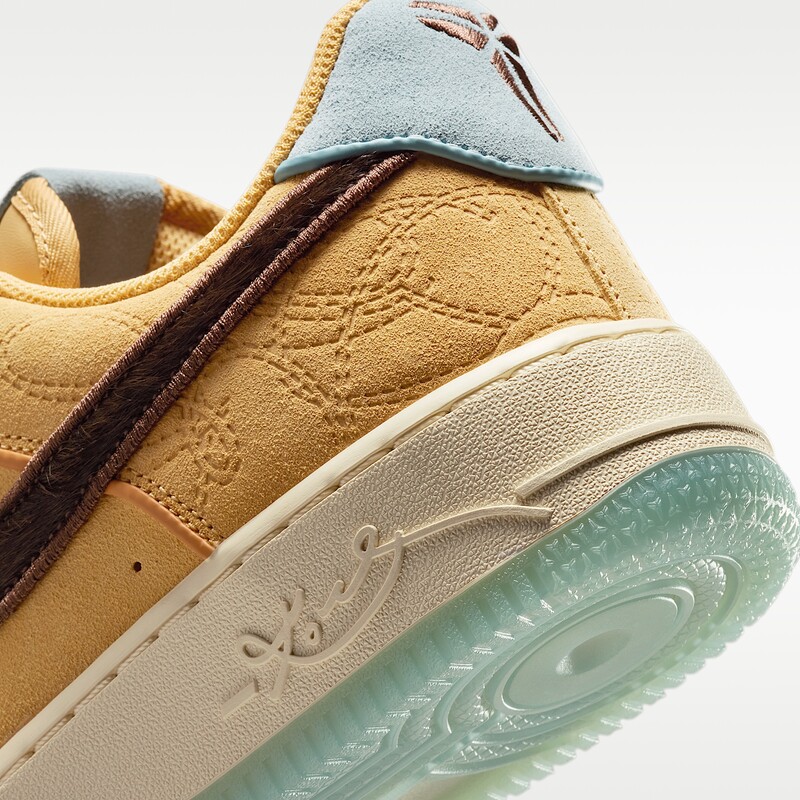 Kobe Bryant x Nike Air Force 1 Low Protro "Siempre Hermanos" | IM0582-700