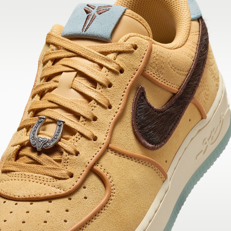 Kobe Bryant x Nike Air Force 1 Low Protro "Siempre Hermanos" | IM0582-700