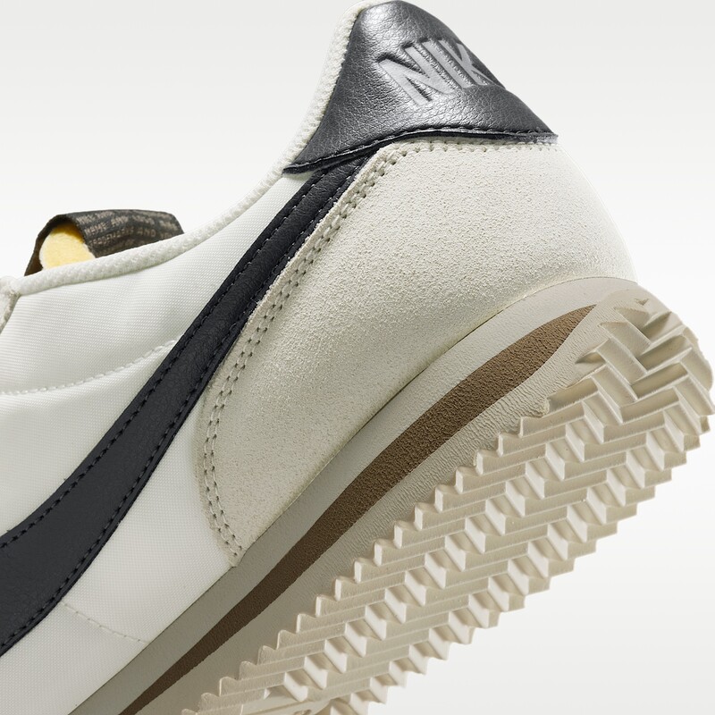 Nike Cortez "Phantom" | IU7556-030 Nike Cortez "Phantom" | IU7556-030