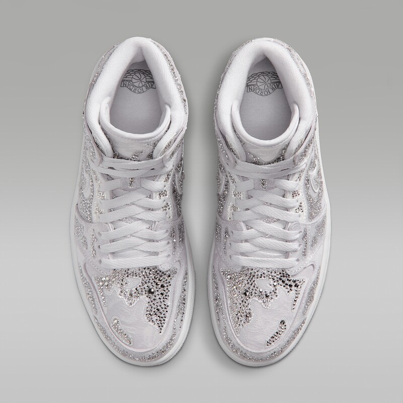 Swarovski x Air Jordan 1 Retro High OG "Vast Grey" | HF6248-002