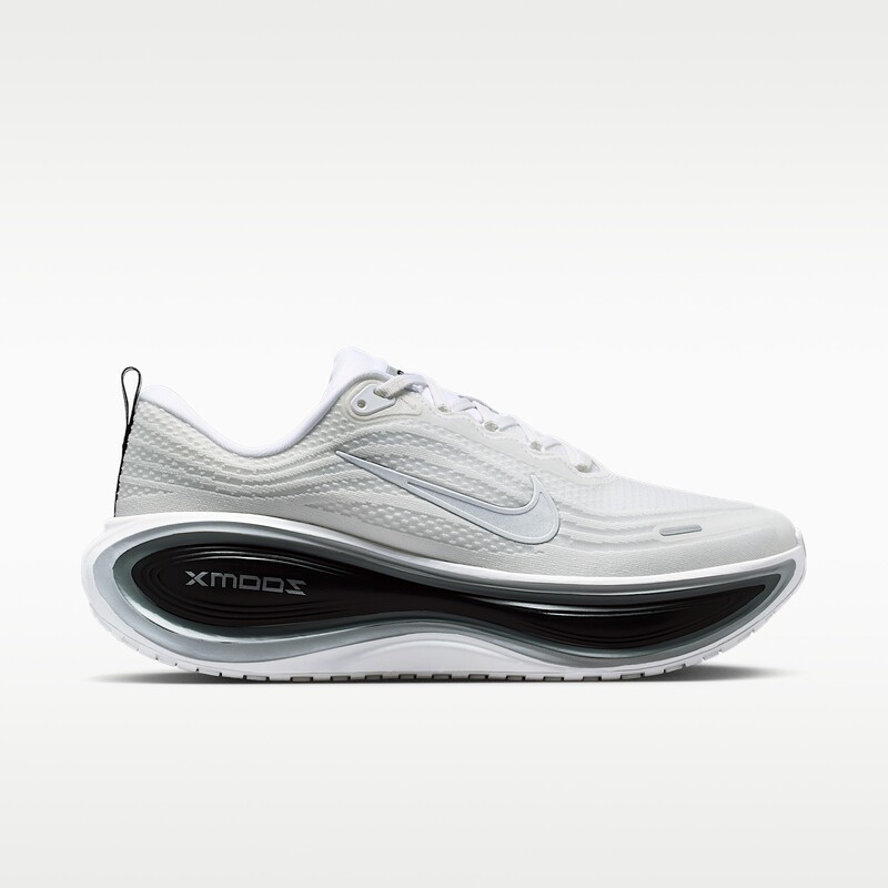 Nike Vomero Plus "Metallic Silver" | II7181-102