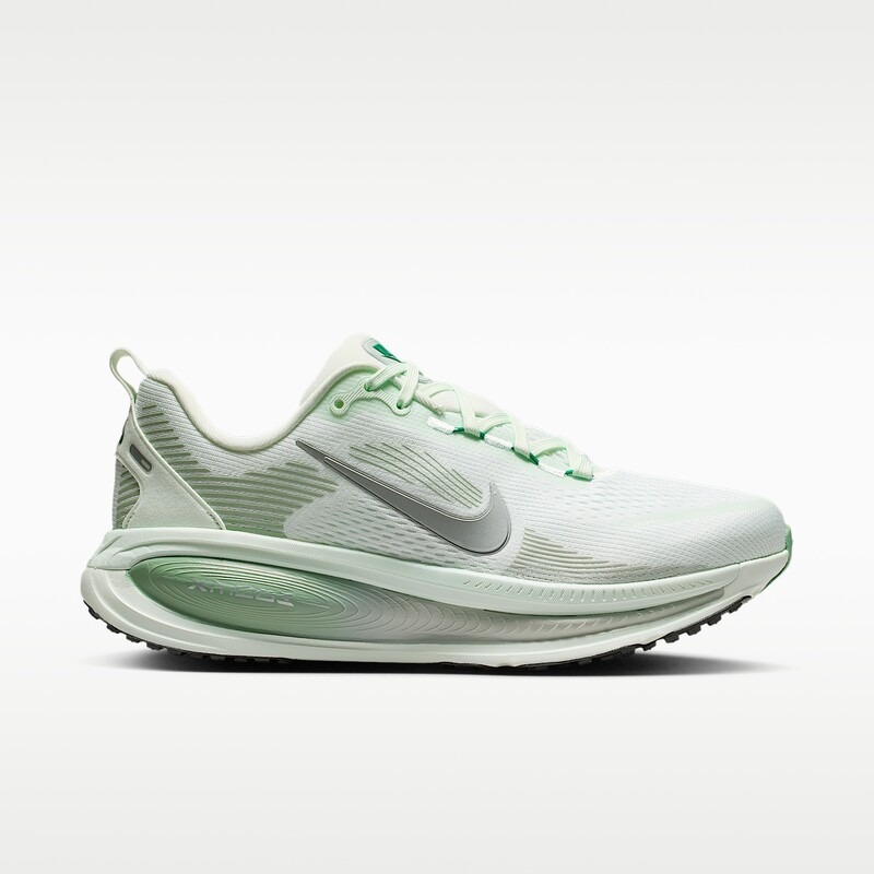 Nike Vomero 18 "Barely Green" | HM6804-300