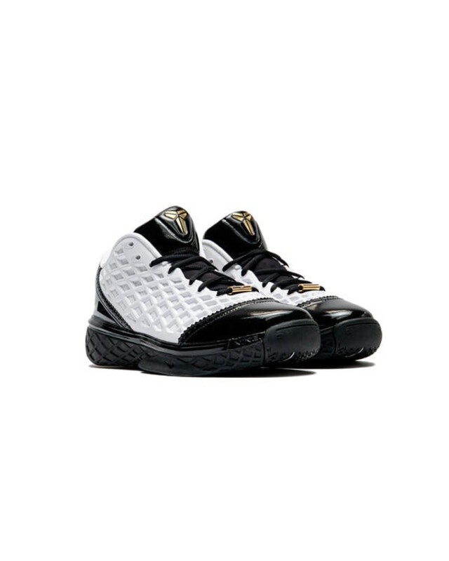 Nike Kobe 3 Low Protro "Mambacita" | IQ3916-100 Nike Kobe 3 Low Protro "Mambacita" | IQ3916-100