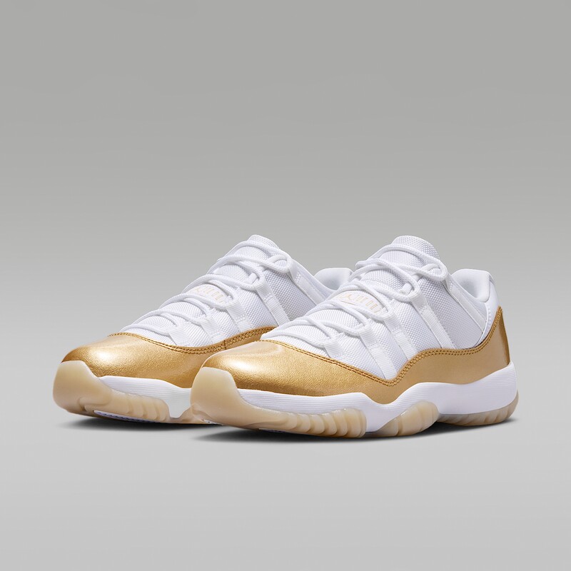 Air Jordan 11 Low "Mother’s Day" | AH7860-102