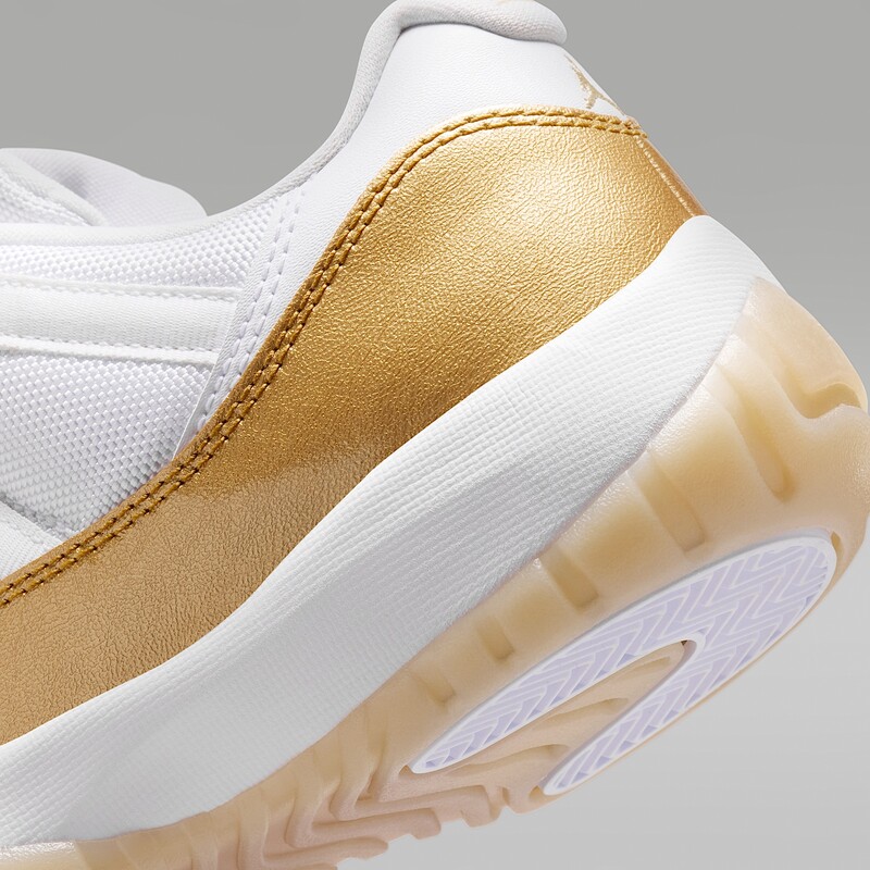 Air Jordan 11 Low "Mother’s Day" | AH7860-102