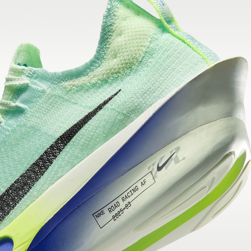 Nike Alphafly 3 "Barely Green" | FD8311-300 Nike Alphafly 3 "Barely Green" | FD8311-300