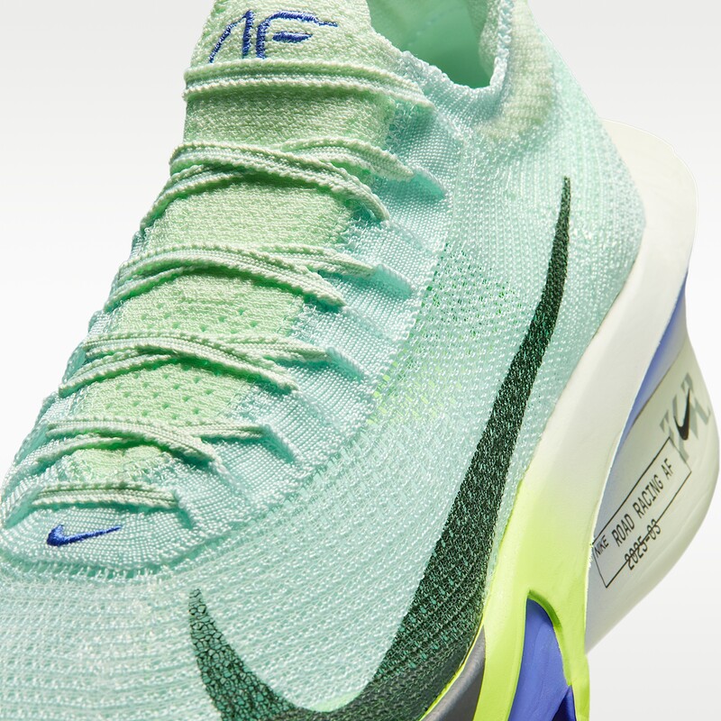 Nike Alphafly 3 "Barely Green" | FD8311-300 Nike Alphafly 3 "Barely Green" | FD8311-300
