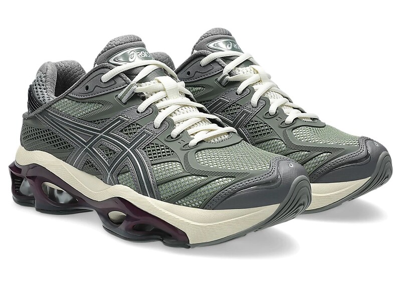 Asics Gel-Kinetic  2.0 "Lichen Green" | 1203A678-300