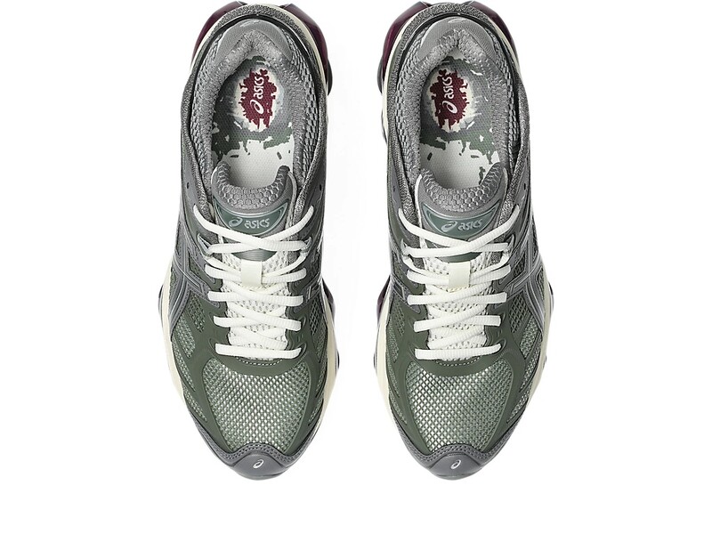 Asics Gel-Kinetic  2.0 "Lichen Green" | 1203A678-300