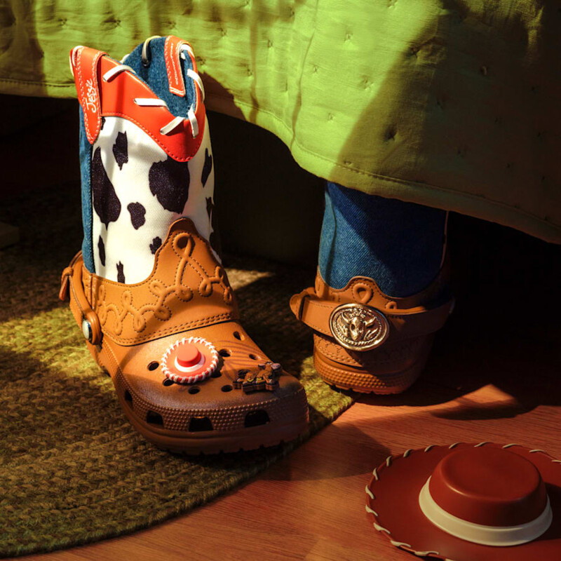 Toy Story x Crocs Croot MLT "Jessie" | 213009-90H