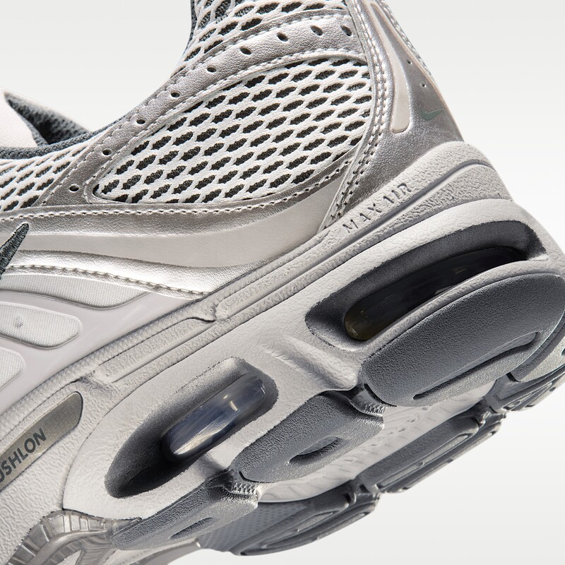 Nike Air Max Moto 2K "Vast Grey" | IO9279-008 Nike Air Max Moto 2K "Vast Grey" | IO9279-008
