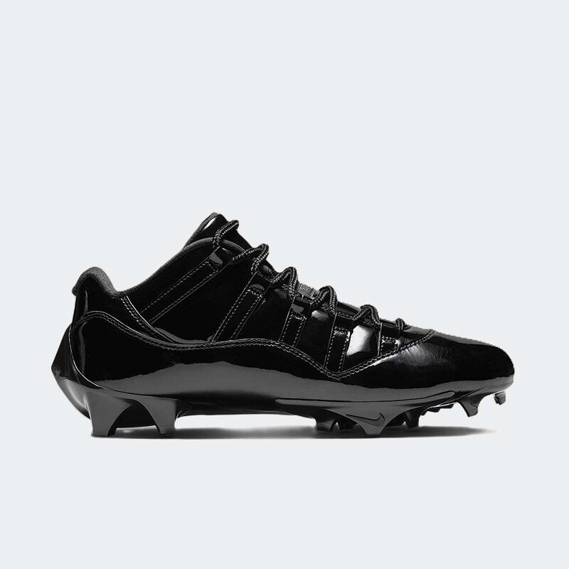Air Jordan 11 Low TD "Patent Black" | IQ8113-001