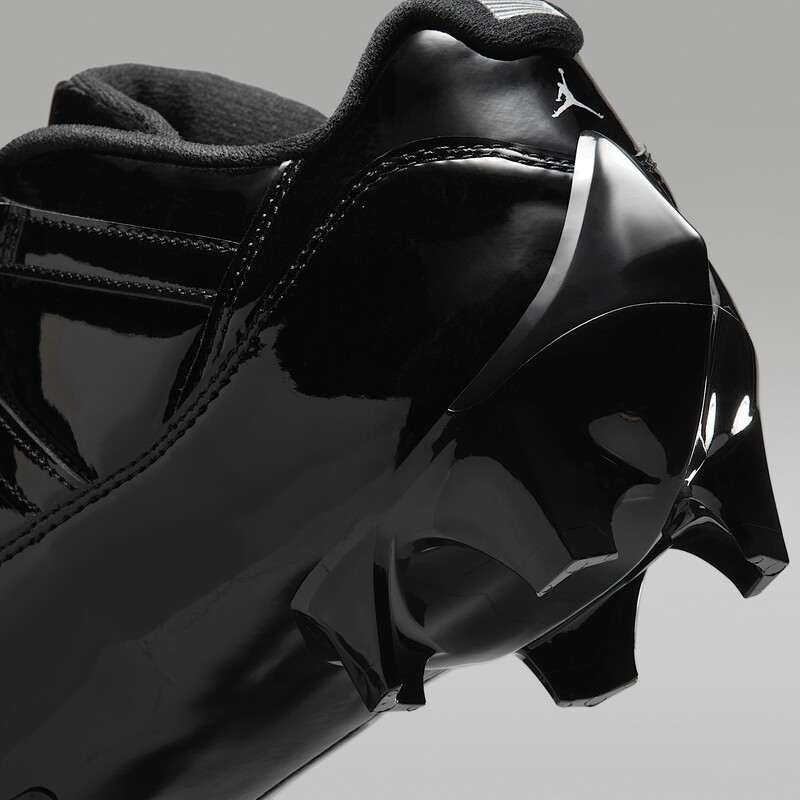 Air Jordan 11 Low TD "Patent Black" | IQ8113-001
