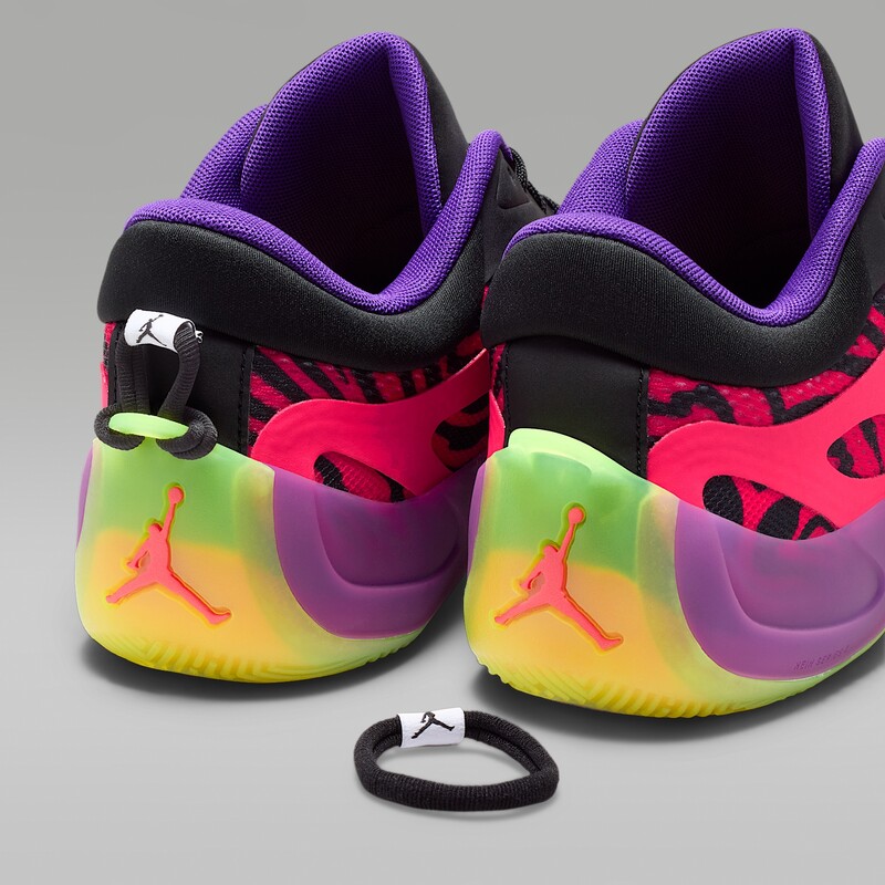 Air Jordan Heir Series 2 "Oh Sheila" | II0568-600 Air Jordan Heir Series 2 "Oh Sheila" | II0568-600