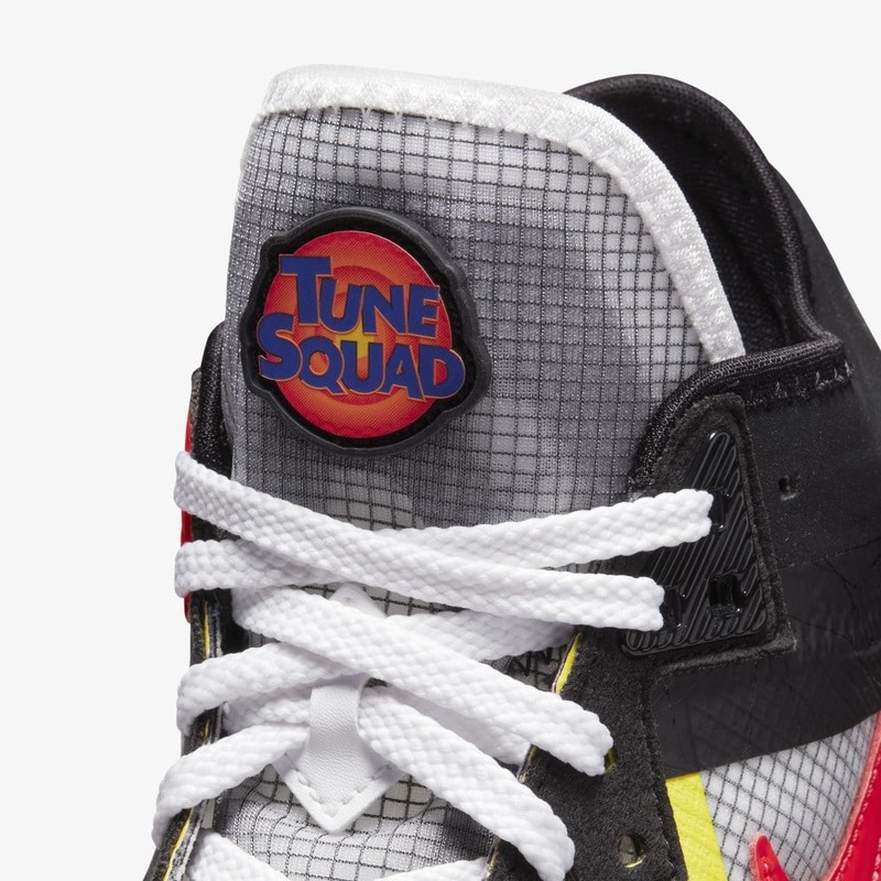 Space Jam x Nike Lebron 18 Low Sylvester x Tweety | CV7562-103
