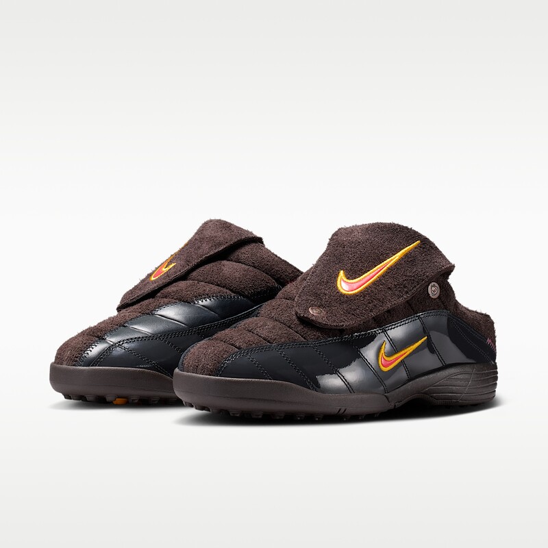 Kids of Immigrants x Nike Total 90 Mule "Brown" | IH4422-201 Kids of Immigrants x Nike Total 90 Mule "Brown" | IH4422-201