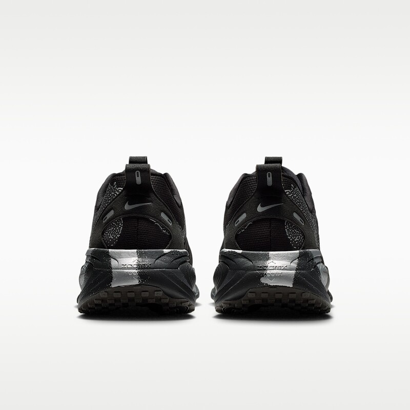 Nike Vomero 18 "Iron Grey" | IQ3925-001 Nike Vomero 18 "Iron Grey" | IQ3925-001