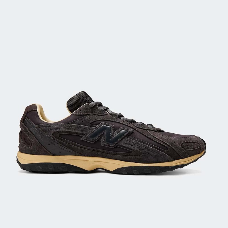 AURALEE x New Balance 204L "Ganache" | U204L5I7