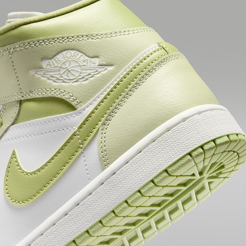 Air Jordan 1 Mid "Olive Aura" | BQ6472-302