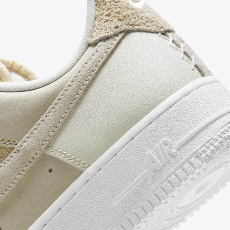 Nike Air Force 1 Sail Coconut Milk | DD6618-100