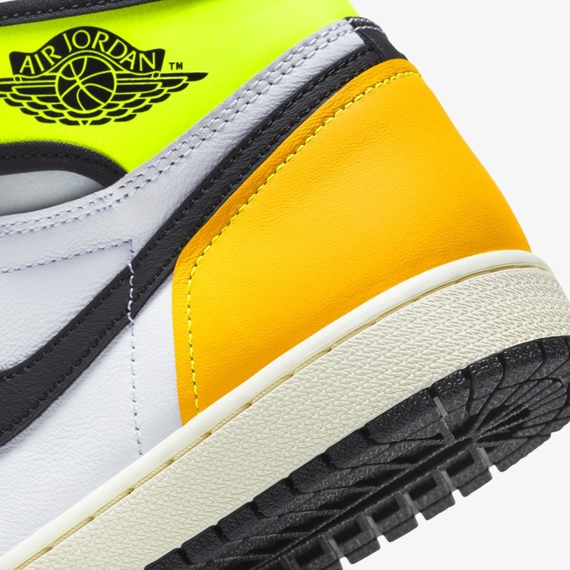 Air Jordan 1 High OG Volt Gold | 555088-118