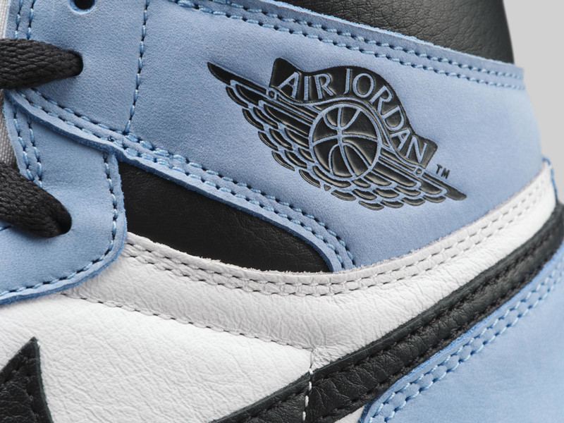 Air Jordan 1 High OG University Blue | 555088-134